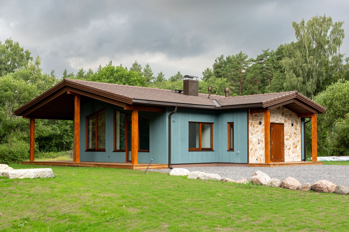 Esimene valminud maja