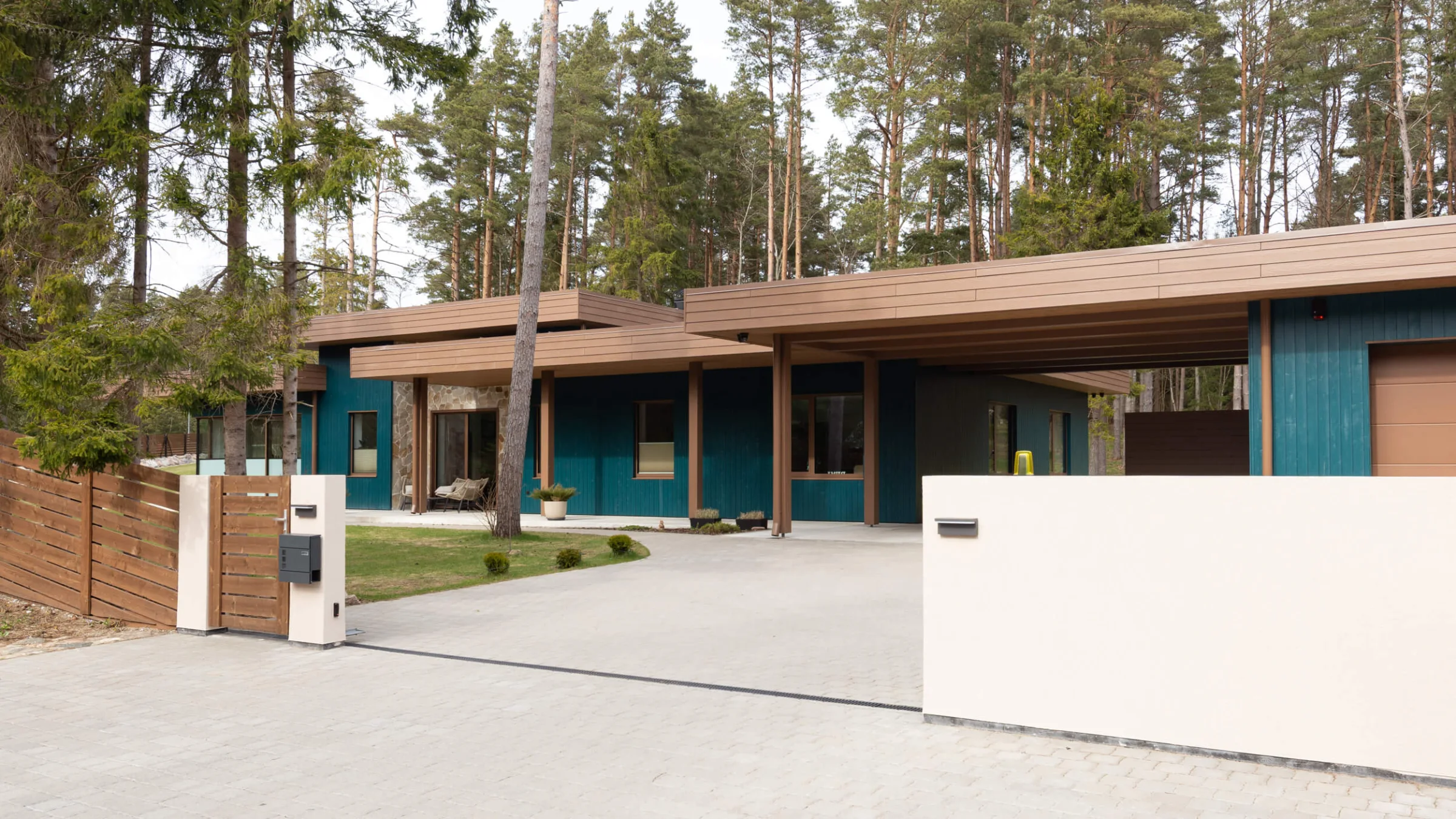 Esimene valminud maja